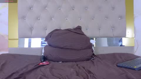 Snapshot of lunna__tylor chatting on 07-07-26, 06:47 lunna__tylor online show from 07-07-26, 06:47