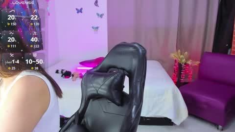 LunoxLili online show from 02-26-26, 01:15