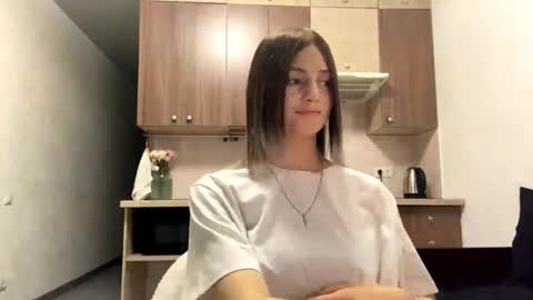 Snapshot of lurlineoline chatting on 10-23-25, 06:28 May online show from 10-23-25, 06:28