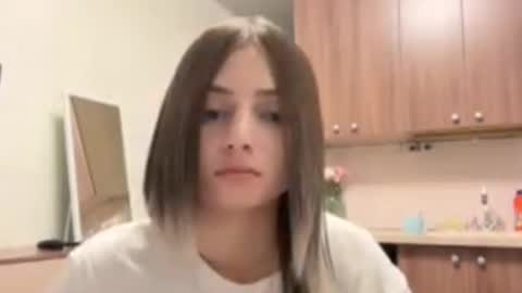 Snapshot of lurlineoline chatting on 10-24-25, 06:15 May online show from 10-24-25, 06:15