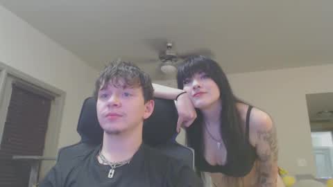 Snapshot of lustfullives chatting on 02-28-25, 04:21 LustfulLives online show from 02-28-25, 04:21