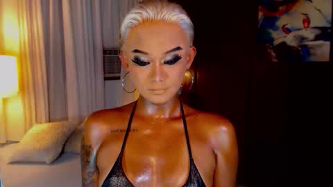 AdriannaFowks online show from 05-23-26, 07:24