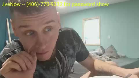 Snapshot of lustlivenow chatting on 03-25-26, 11:44 GUY --- GIRL online show from 03-25-26, 11:44