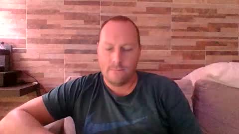 lustonfan online show from 03-26-26, 11:49