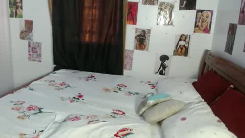 Snapshot of lusty_lana chatting on 05-11-26, 05:13 lusty_lana online show from 05-11-26, 05:13