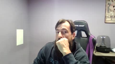 Luv2likslit online show from 10-10-25, 08:57