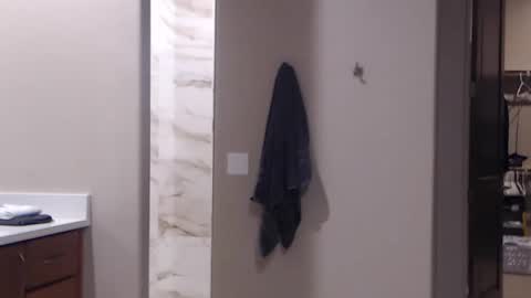 luv_missle online show from 03-10-25, 05:11