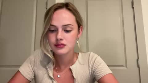 Aimee online show from 04-29-26, 02:37