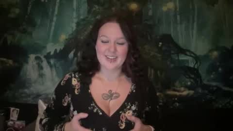 luvvvmia online show from 10-17-25, 08:33