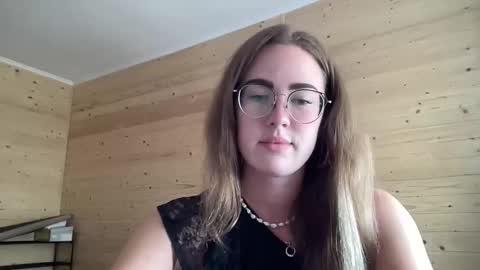 Katie online show from 06-10-26, 10:58