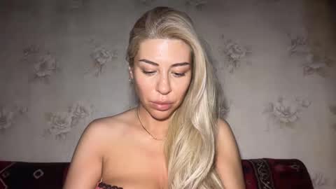 LuxSonyaStar online show from 07-01-26, 08:30
