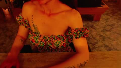 Liss online show from 05-26-26, 04:03