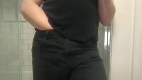 lvguynextdoor440656 online show from 03-09-26, 10:25