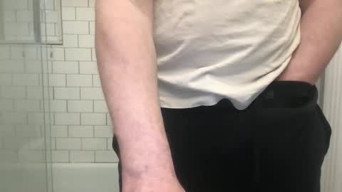 lvguynextdoor440656 online show from 04-03-26, 09:02