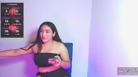 LYA DUBOIS  online show from 05-22-26, 10:59