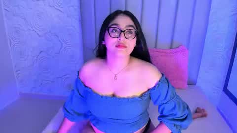 Snapshot of lya_dubois_ chatting on 07-04-26, 07:20 LYA DUBOIS online show from 07-04-26, 07:20