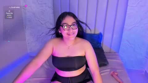 Snapshot of lya_dubois_ chatting on 07-10-26, 10:56 LYA DUBOIS online show from 07-10-26, 10:56