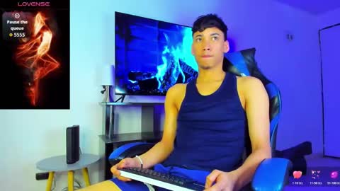 Lyam online show from 03-26-26, 08:31