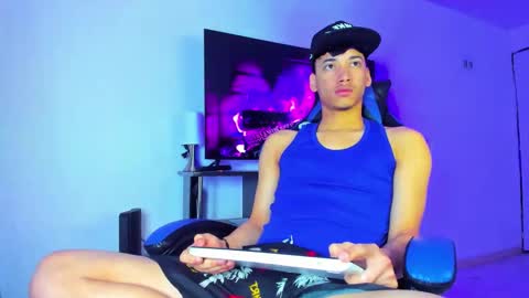 Lyam online show from 03-31-26, 08:26