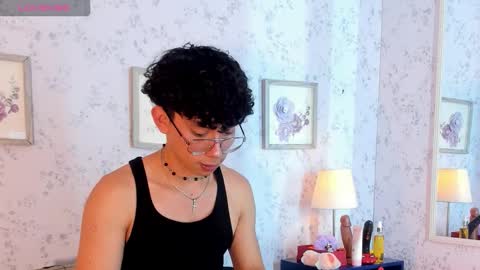 Lyan online show from 03-20-26, 07:41