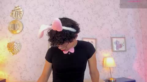 Lyan online show from 05-29-26, 07:56