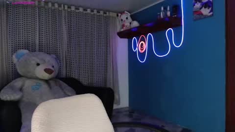 Lyann  online show from 05-28-26, 03:48