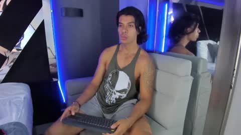 Lycan online show from 07-07-26, 03:09