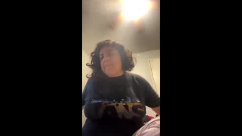 lydiasheer online show from 06-11-26, 12:32