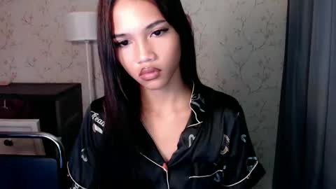 Snapshot of lykaloops chatting on 03-03-26, 02:28 LYKA LOOPS online show from 03-03-26, 02:28