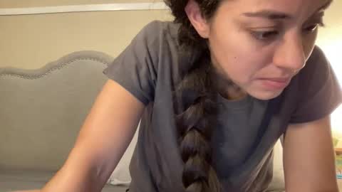 Olivia online show from 11-17-25, 12:05