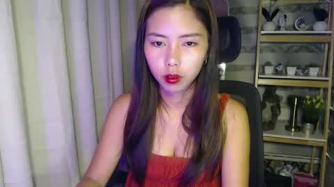 lyn online show from 02-05-26, 02:49