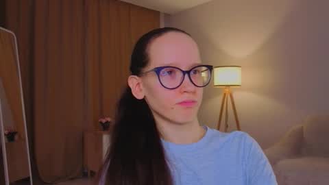 Sara online show from 03-03-26, 04:13