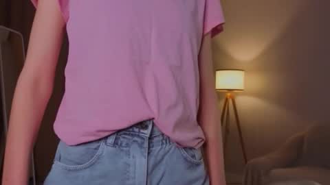 Sara online show from 03-07-26, 04:26