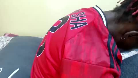 lyenne online show from 05-15-26, 11:50