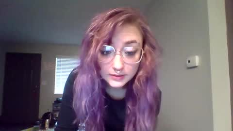 Lynn  online show from 03-04-26, 01:50