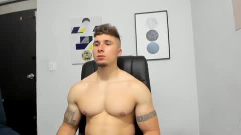 Lyonel online show from 12-24-24, 03:49