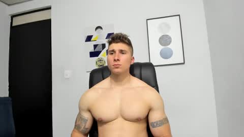 Lyonel online show from 03-07-25, 02:57