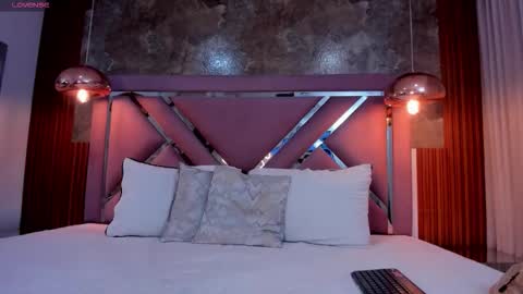 Lysa  online show from 03-15-26, 03:12