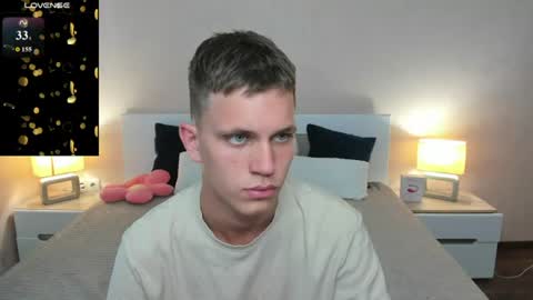m0neyken_ online show from 06-27-26, 05:45