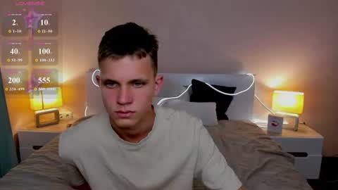 m0neyken_ online show from 06-28-26, 03:01