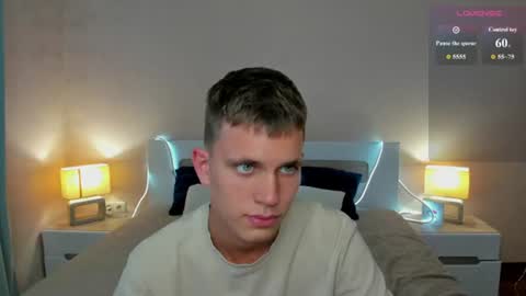 m0neyken_ online show from 07-01-26, 08:38