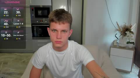 m0neyken_ online show from 07-31-26, 02:44