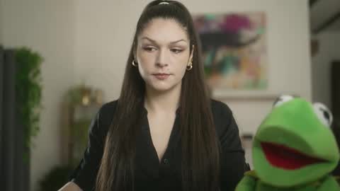 Snapshot of m1agarand chatting on 04-15-26, 09:27 M1A Dddy online show from 04-15-26, 09:27