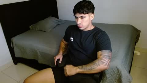 MICHAEL online show from 04-01-26, 03:20