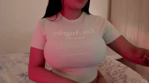 Emilia  online show from 05-03-26, 01:39
