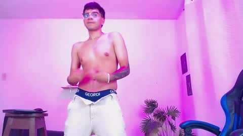 Max online show from 04-14-26, 05:08