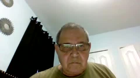 Snapshot of machet1 chatting on 06-13-26, 11:46 machet1 online show from 06-13-26, 11:46