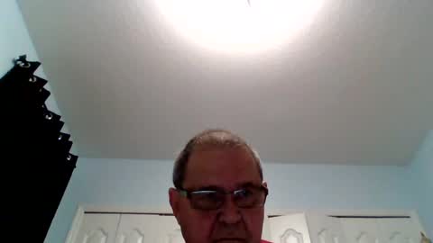 Snapshot of machet1 chatting on 06-15-26, 02:58 machet1 online show from 06-15-26, 02:58