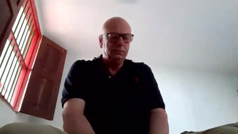 Snapshot of machinegun3dx chatting on 06-09-26, 05:13 Andy online show from 06-09-26, 05:13