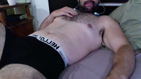 Snapshot of machoathome chatting on 05-21-26, 09:44 machoathome online show from 05-21-26, 09:44